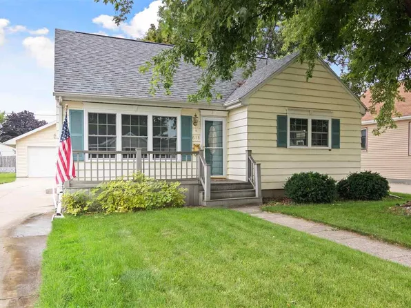 618 Wilson St, Neenah, WI 54956