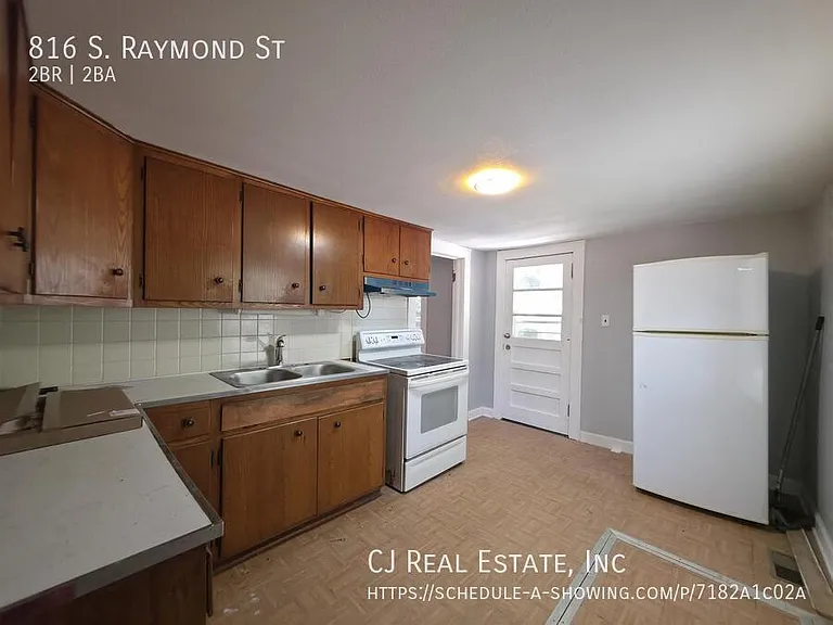 816 S Raymond St — Photo 5