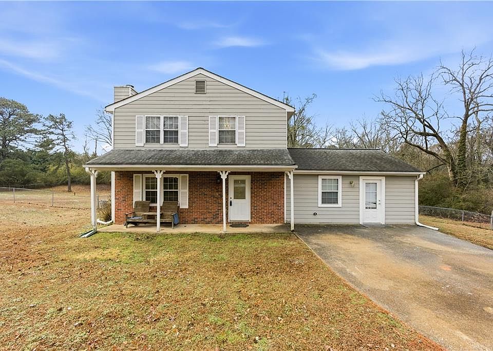 1st image of 284 Oak Rdg