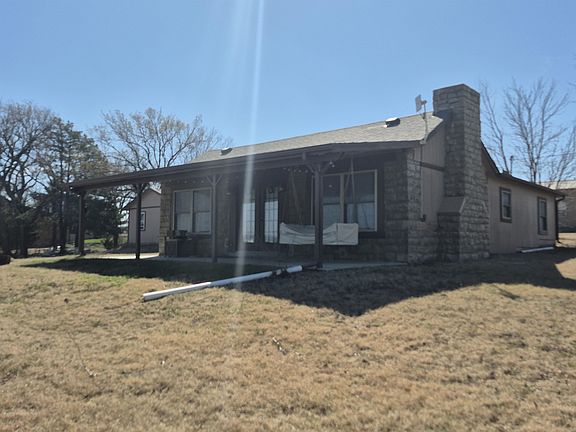 3rd image of 104 Eureka Lake Rd