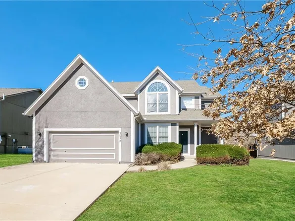 2652 W Catalpa St, Olathe, KS 66061