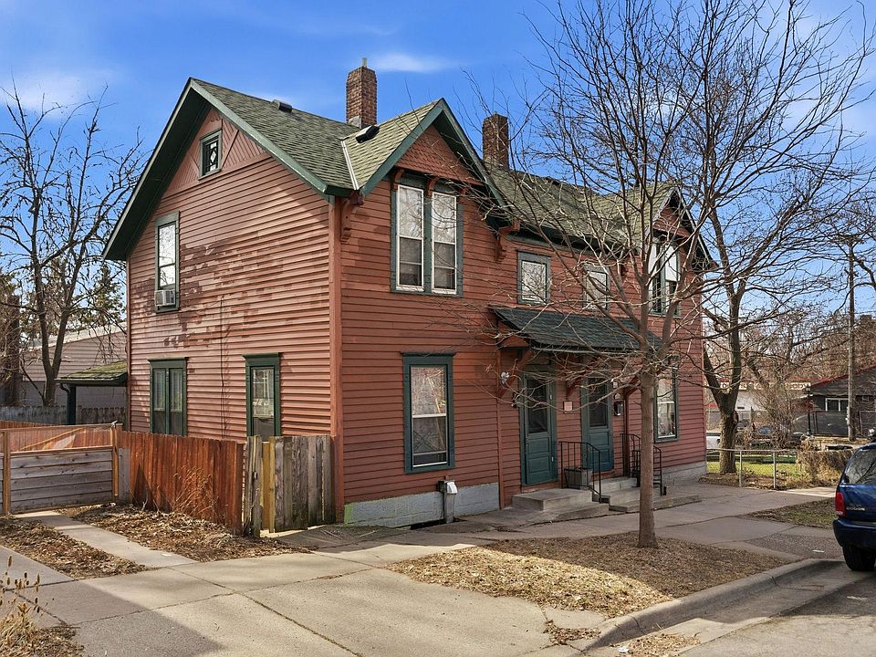 1st image of 682 4th St E