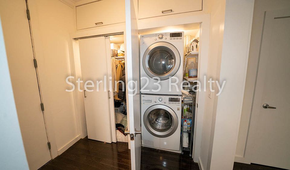 1st image of 25-11 24th Ave #2C