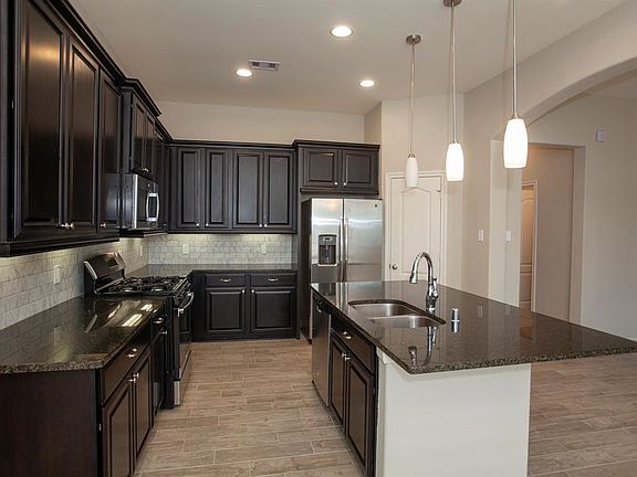 5th image of 10 Dawson Woods Ct
