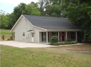 1080 Weoka Rd, Wetumpka, AL 36092