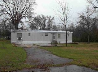 207 Morse St, Linden, TX 75563