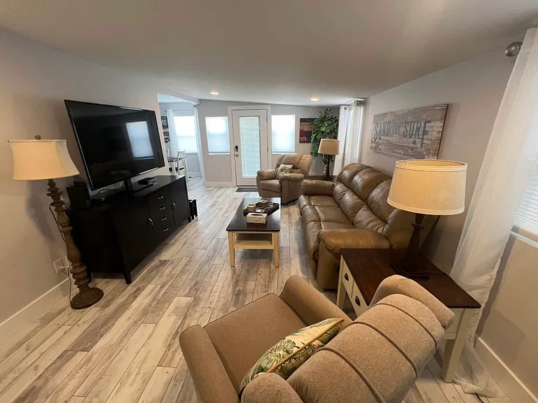 1810 Illinois Ave #20 — Photo 27