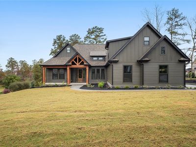 205 Gunnery Ct E, Ninety Six, SC, 29666