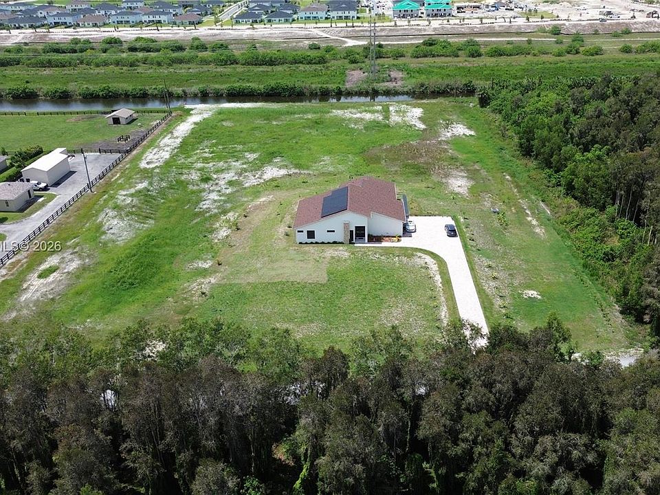 1st image of 19860 Skyhawk Ln