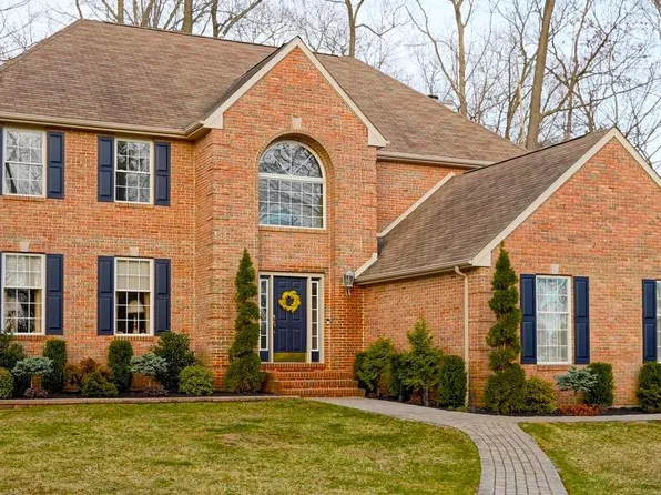 35 Deer Haven Dr, Mullica Hill, NJ 08062