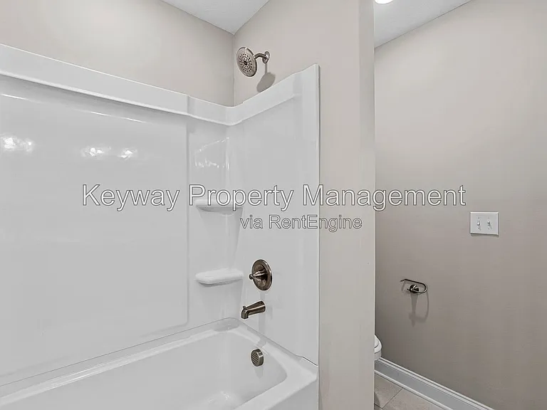 3217 Venetian Dr — Photo 23