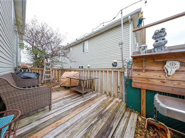 32 Belair Lane image 30 of 37