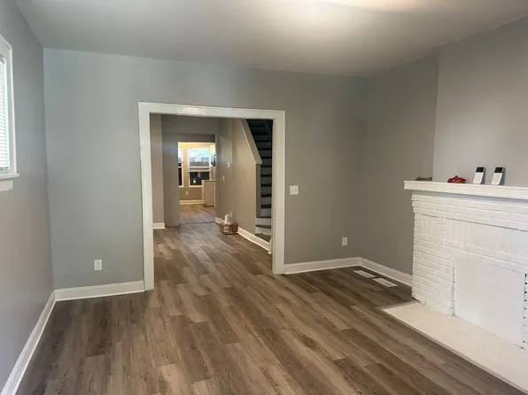 1082-1084 E 16th Ave, Columbus, OH 43211