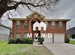 4901 E Parma Dr, Rosenberg, TX 77471