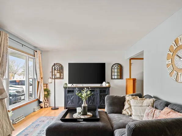 475 Badger Drive, Evansville, WI 53536