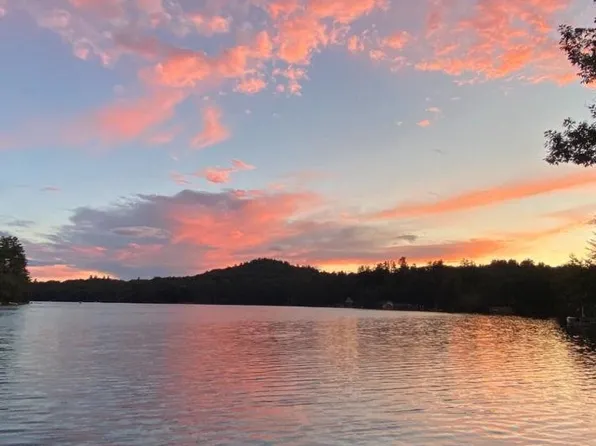 294 Reservoir Drive, Weare, NH 03281
