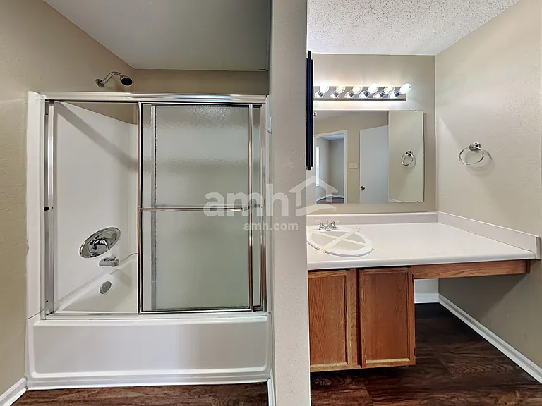 11 Lowell Ct — Photo 13
