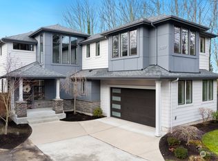 2827 Garden Ave N, Renton, WA 98056