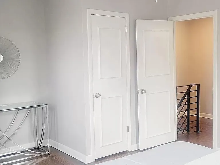 480 Kingsley St — Photo 10