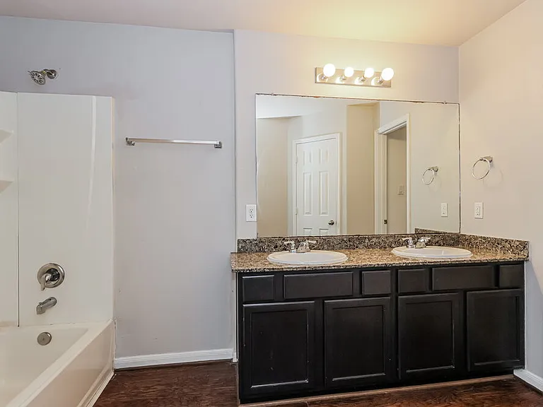 3355 Allington Ct — Photo 15