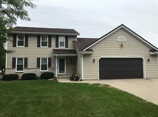 2320 Elben Ct, Green Bay, WI 54311