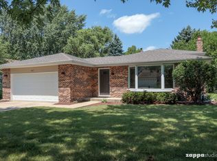 205 Terrance Dr, Naperville, IL