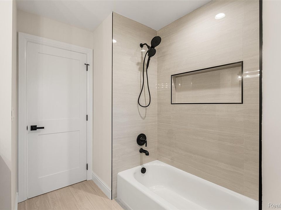 3701 Stallion Way, photo 29