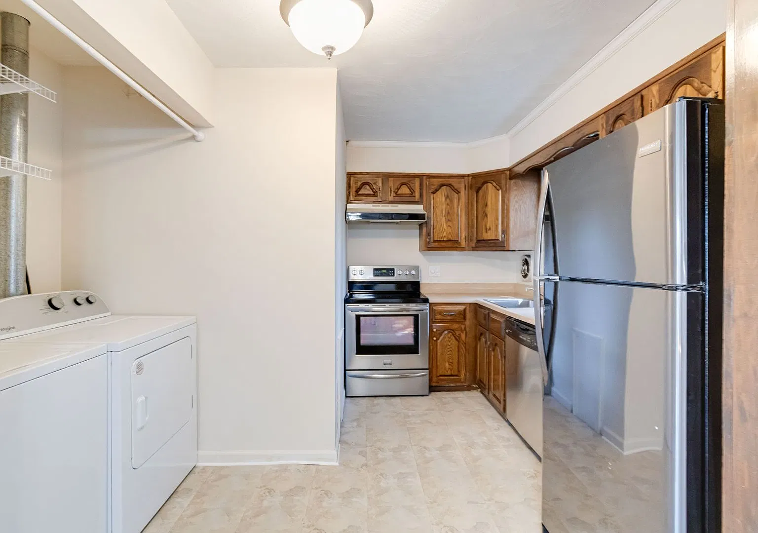 Odenton Rental — Photo 4