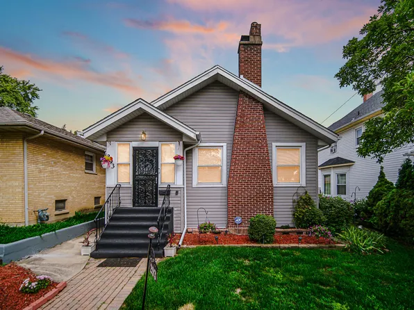 293 W 15th St, Chicago Heights, IL 60411