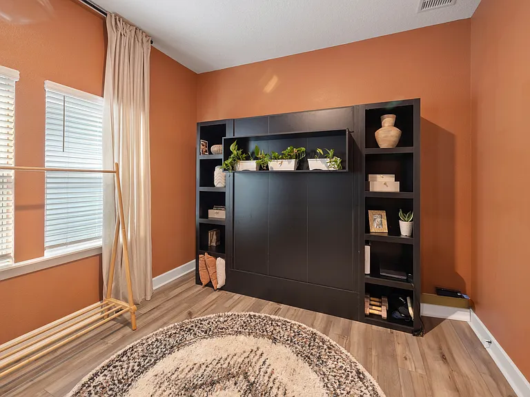 118 Latham Dr — Photo 27