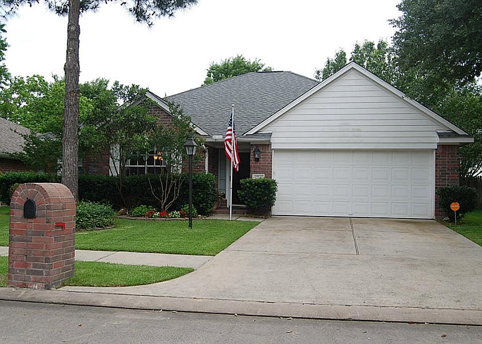1st image of 12243 Cypress Shores Dr