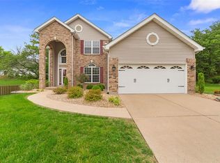 3291 Bridgeport Place Dr, Bridgeton, MO 63044