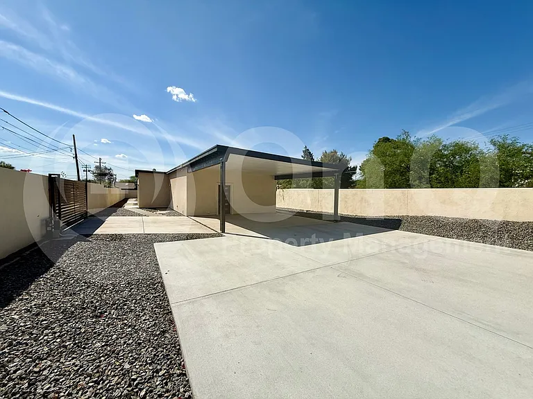 722 N Tucson Blvd — Photo 27