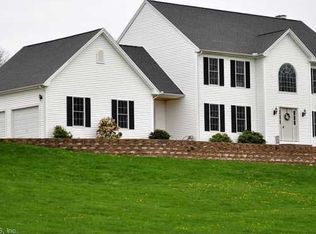 382 W Hill Rd, New Hartford, CT 06057