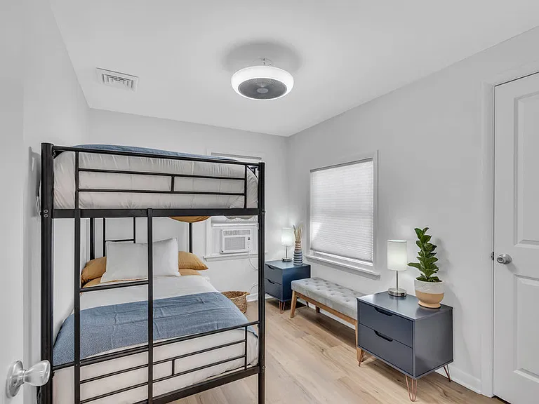 506 Brinley Ave #9 — Photo 6