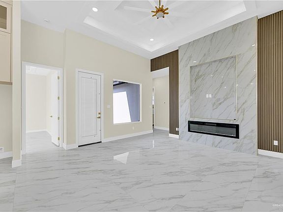 3rd image of 5701 N Rayo Del Sol