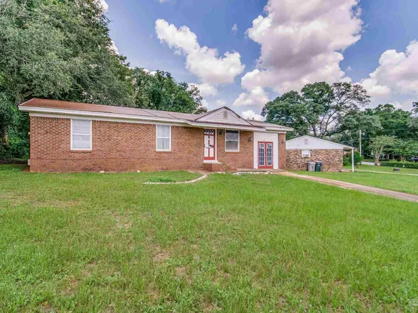 6910 Oakcliff Rd, Pensacola, FL 32526