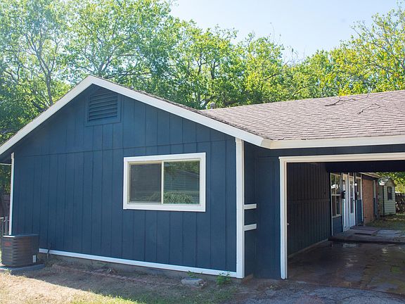 2nd image of 4916 Suburban Dr #A