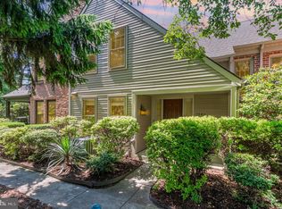 1148 Galway Ct, Hummelstown, PA 17036