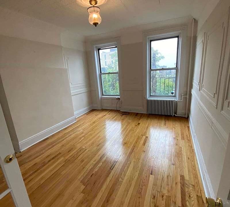 1st image of 522 Henry St #5