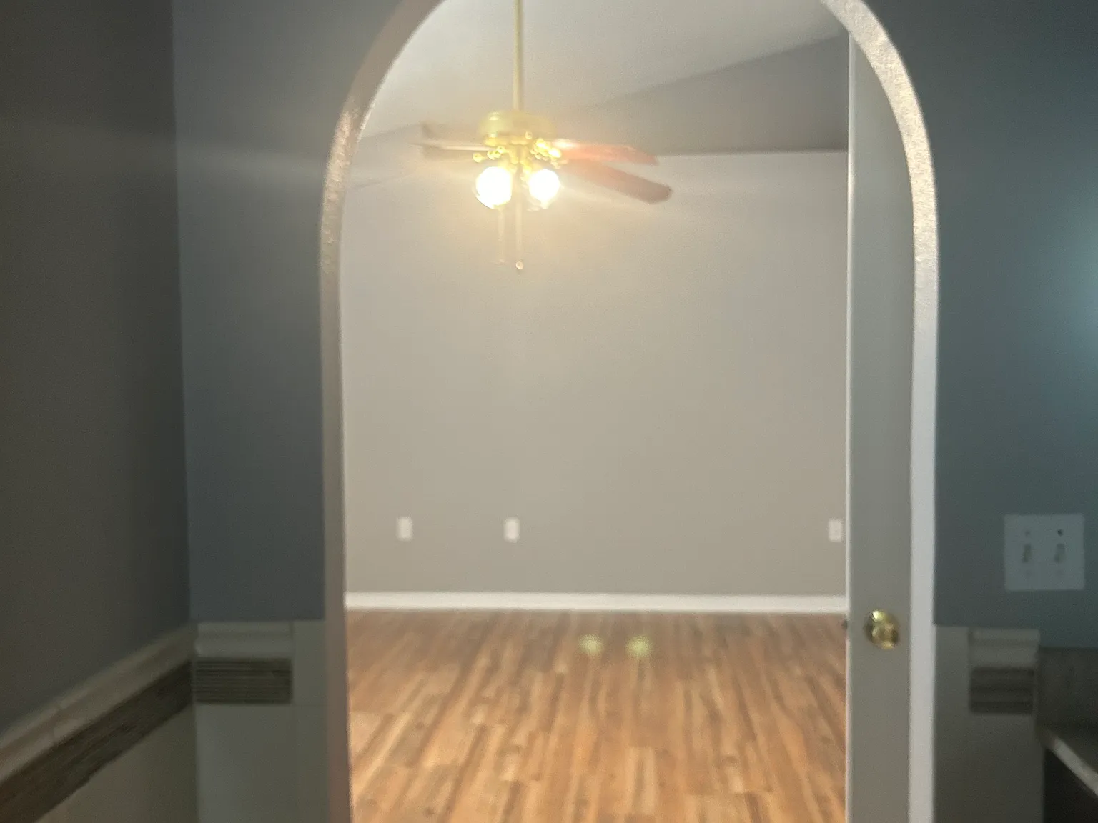 4 bed, 1874 sqft, $2,300 — Photo 3