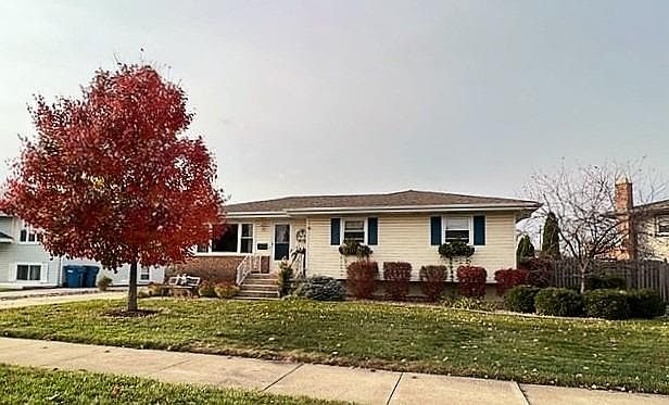 1st image of 924 Northgate Dr
