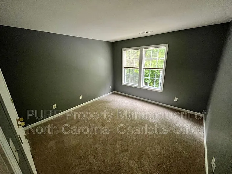 8267 Carob Tree Ln — Photo 18