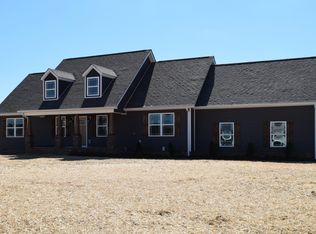 167 Executive Ct, Manchester, TN 37355