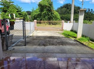 Bo Pajonal Calle Jose Montoyo #8, Florida, PR 00650