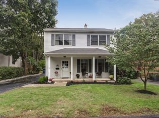 25 Meslar Rd, Morris Plains, NJ 07950