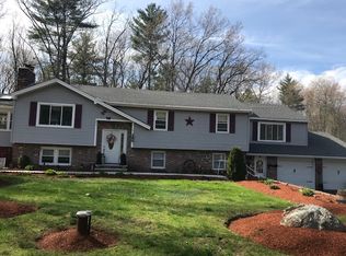 3 Lance Ave, Londonderry, NH 03053
