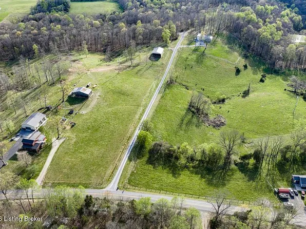 1111 Halifax Rd, Scottsville, KY 42164