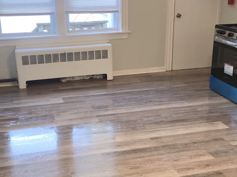 8 Riverdale Ave #8 — Photo 7