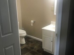 944 Honeysuckle Rd, Maryville, TN 37801